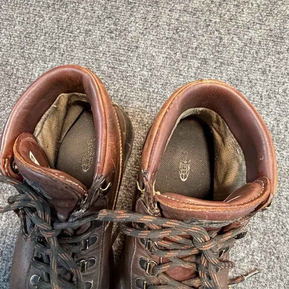 Vasque brown leather